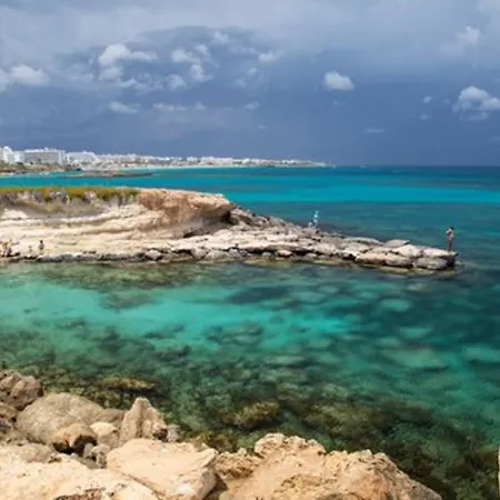 Dafnis Sunshine - Modern 3 Bedroom With Pool - Close To Fig Tree Bay